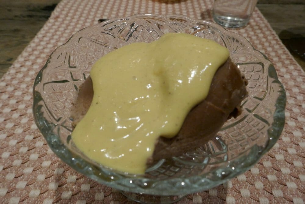Sjokoladepudding med vaniljesaus Sjokoladepudding med vaniljesaus