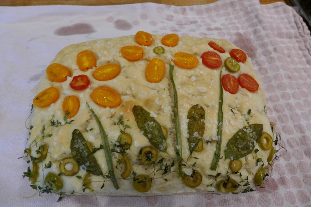 Blomsterfocaccia Blomsterfocaccia