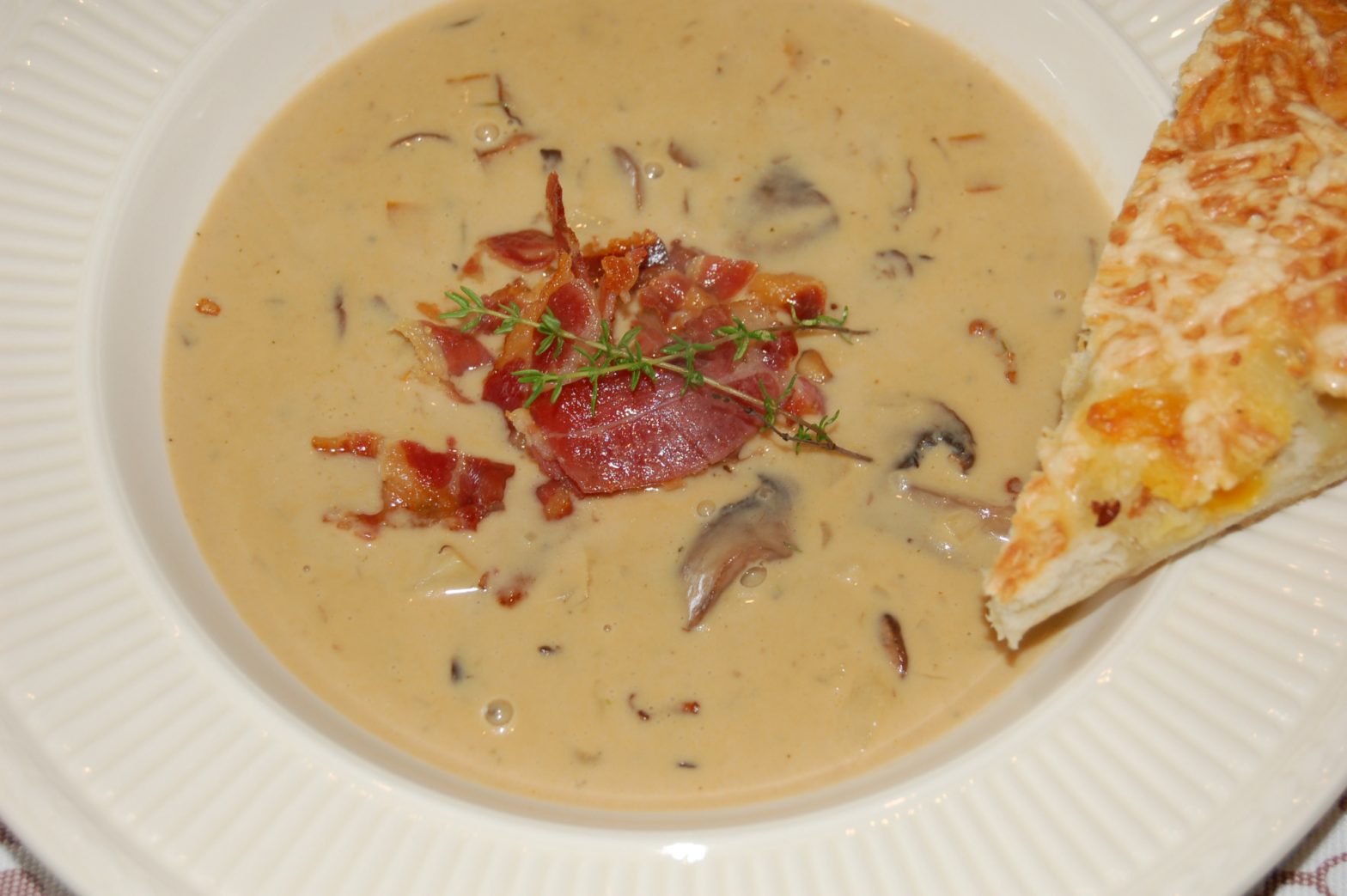 Weekly menu for week 38 Creamy mushroom soup