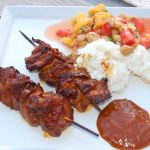 Biffsatay med jordbærsalsa