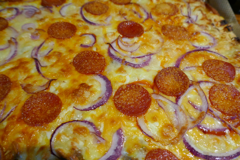 Hvit pizza med kjøttdeig Hvit pizza med kjøttdeig