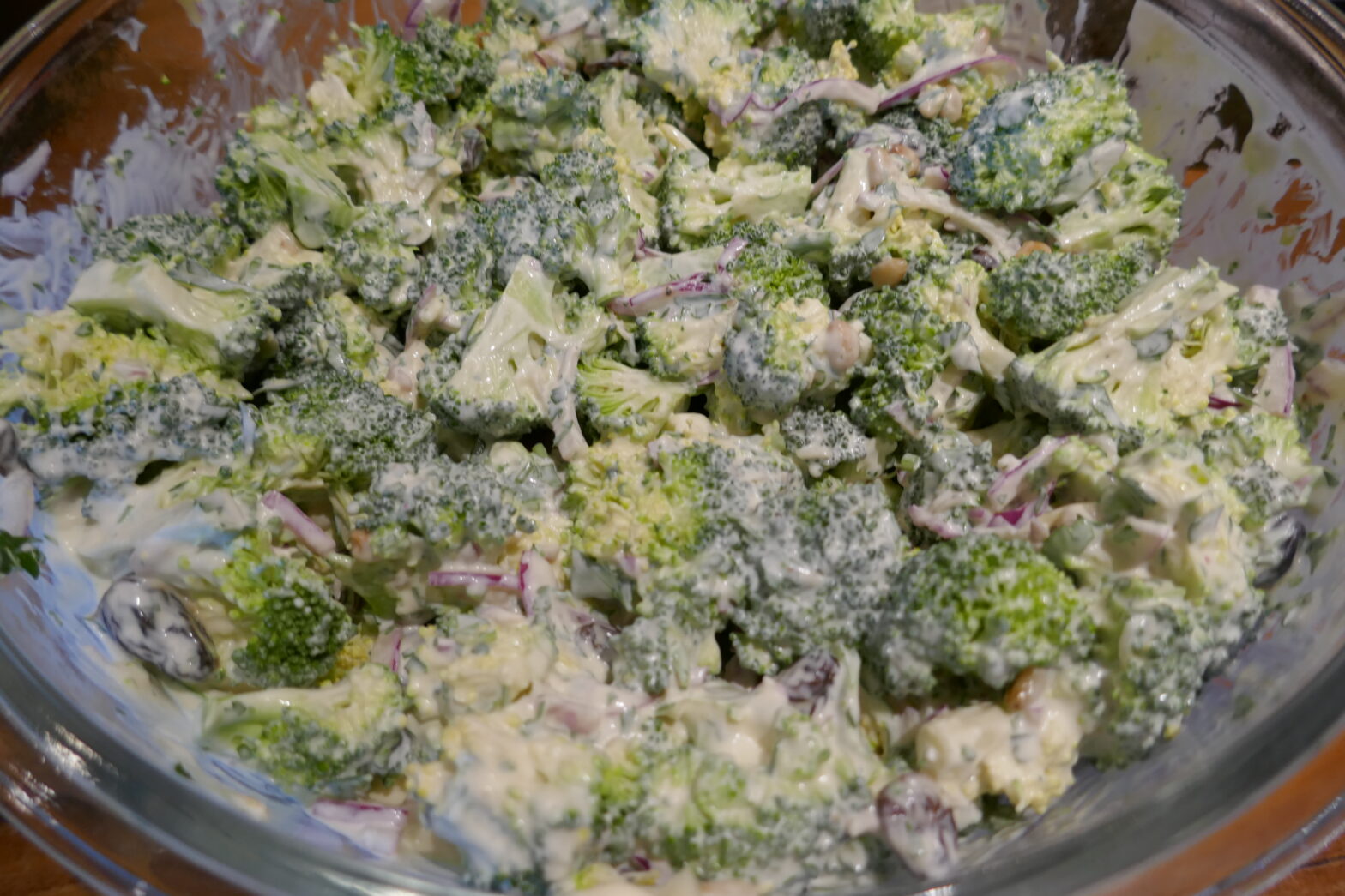 Brokkolisalat