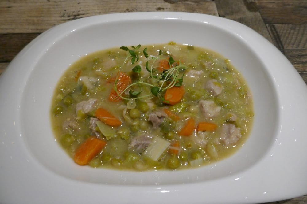 Grønn ertesuppe