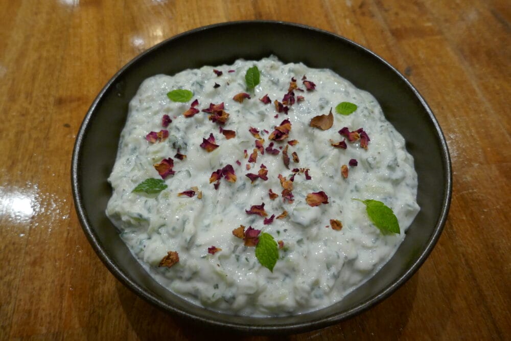 Mast-o-khiar