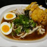 Japansk ramensuppe med pankokylling